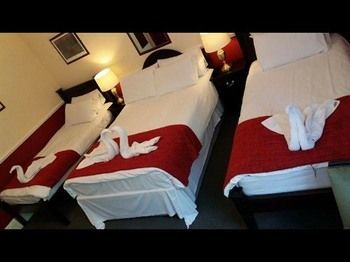 Inn The Swan Pub 3*