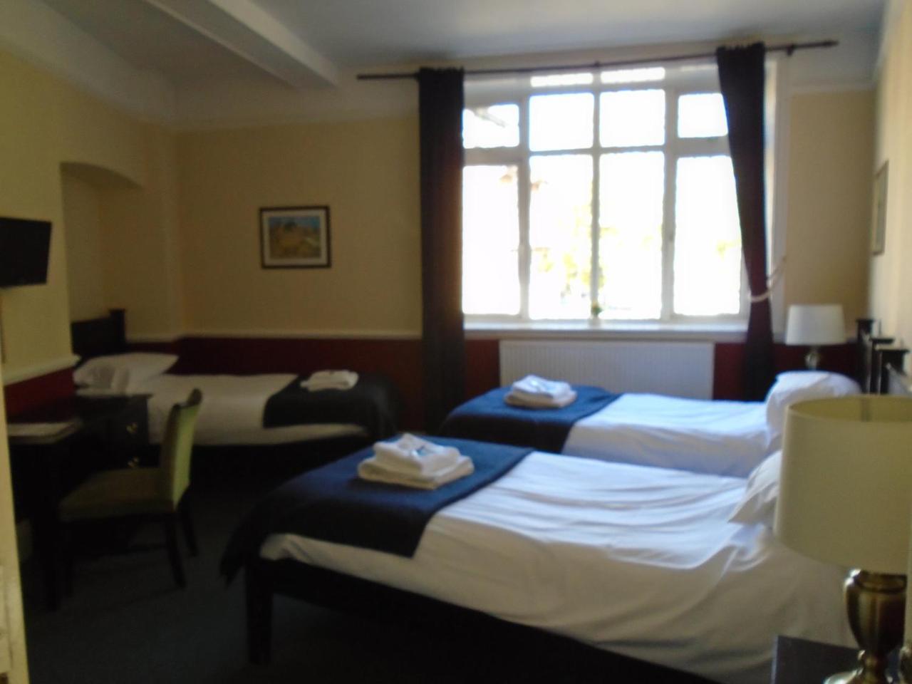 The Swan Pub 3*
